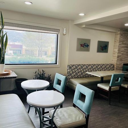 Baymont By Wyndham Durango Motel Екстериор снимка