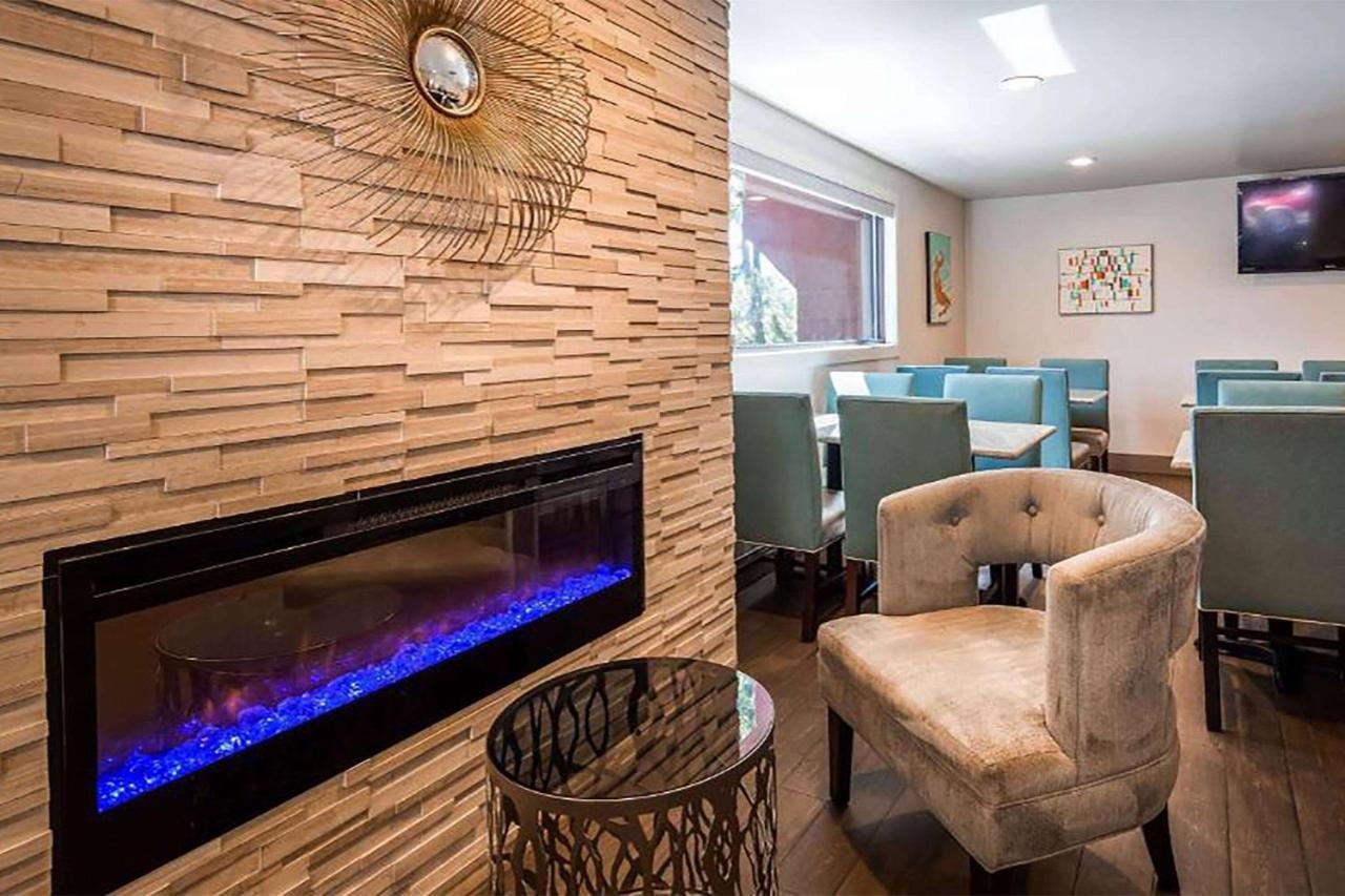 Baymont By Wyndham Durango Motel Екстериор снимка