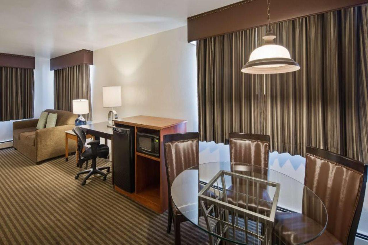 Baymont By Wyndham Durango Motel Екстериор снимка