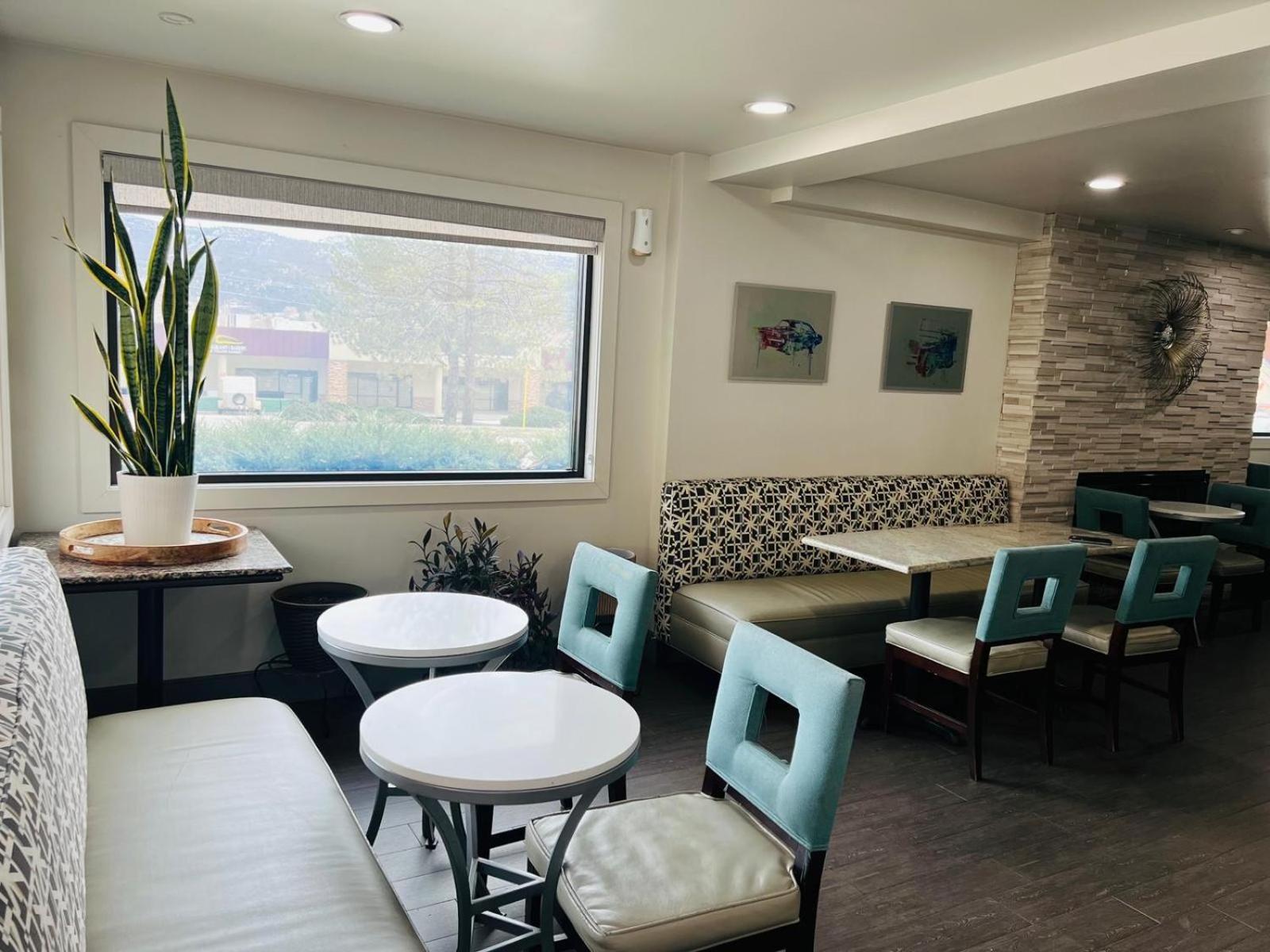 Baymont By Wyndham Durango Motel Екстериор снимка