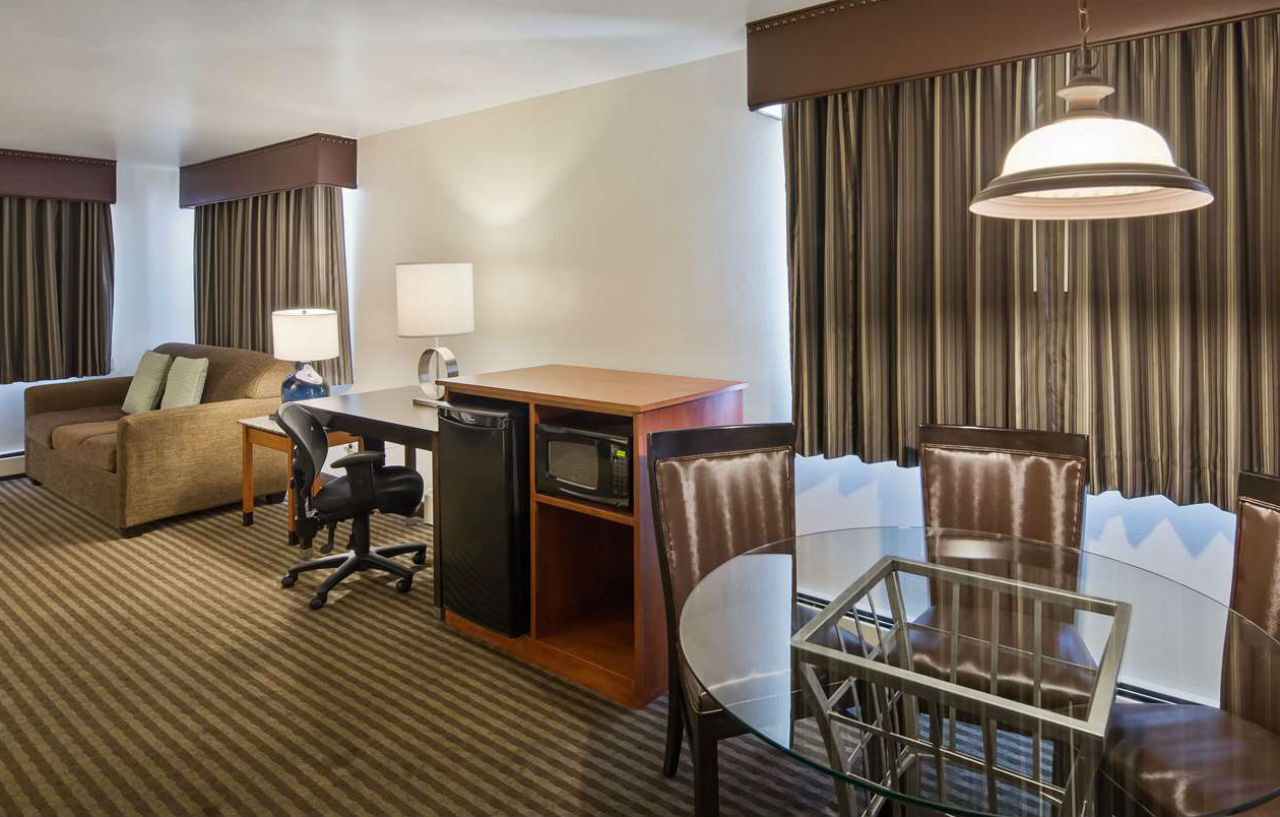Baymont By Wyndham Durango Motel Екстериор снимка
