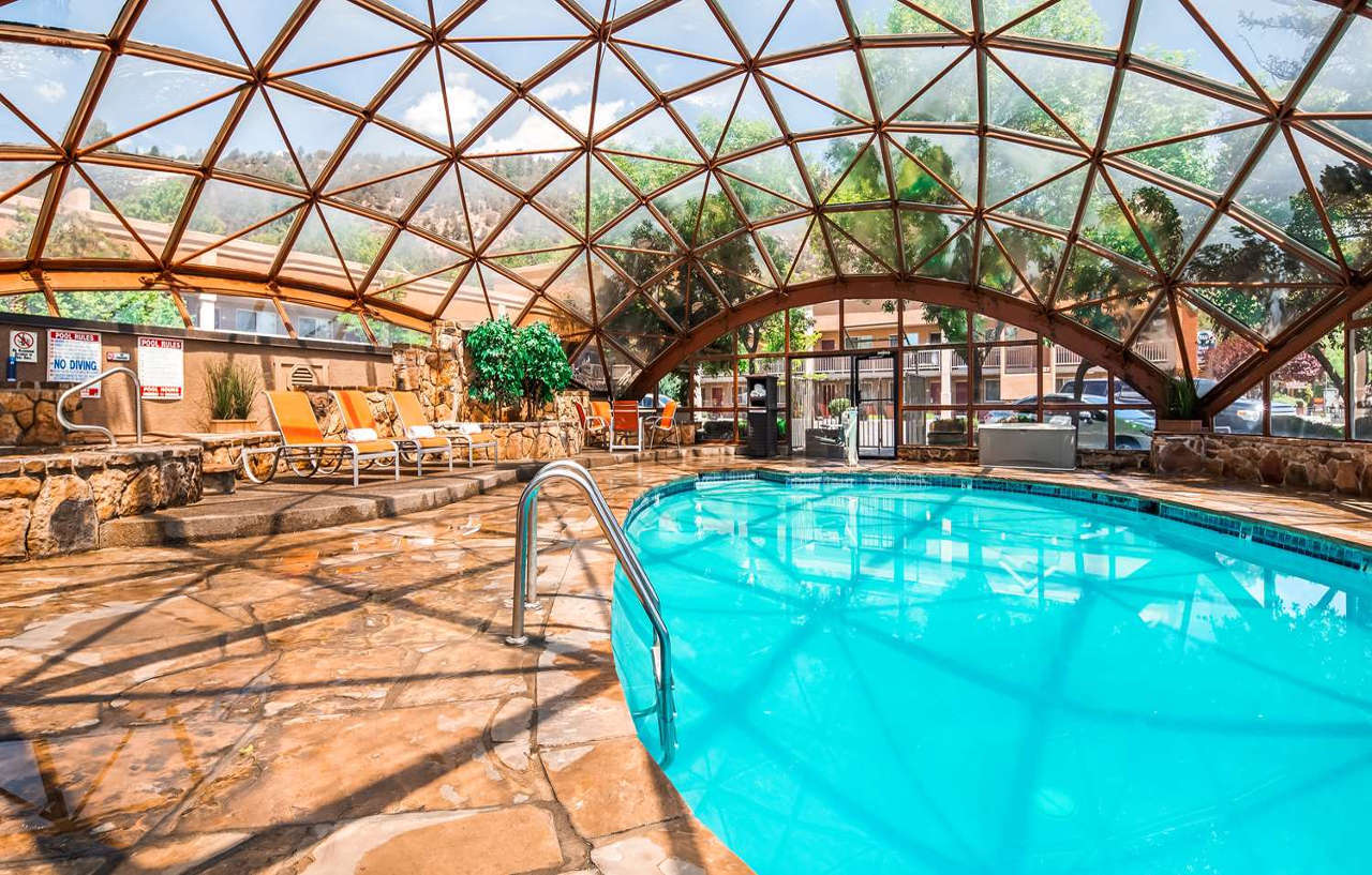Baymont By Wyndham Durango Motel Екстериор снимка