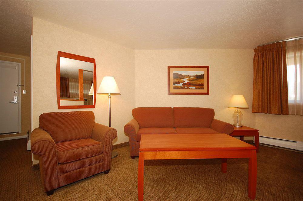Baymont By Wyndham Durango Motel Екстериор снимка